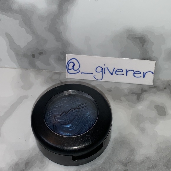 Lunar Extra Dimension Eyeshadow Collection MAC - Picture 7 of 15